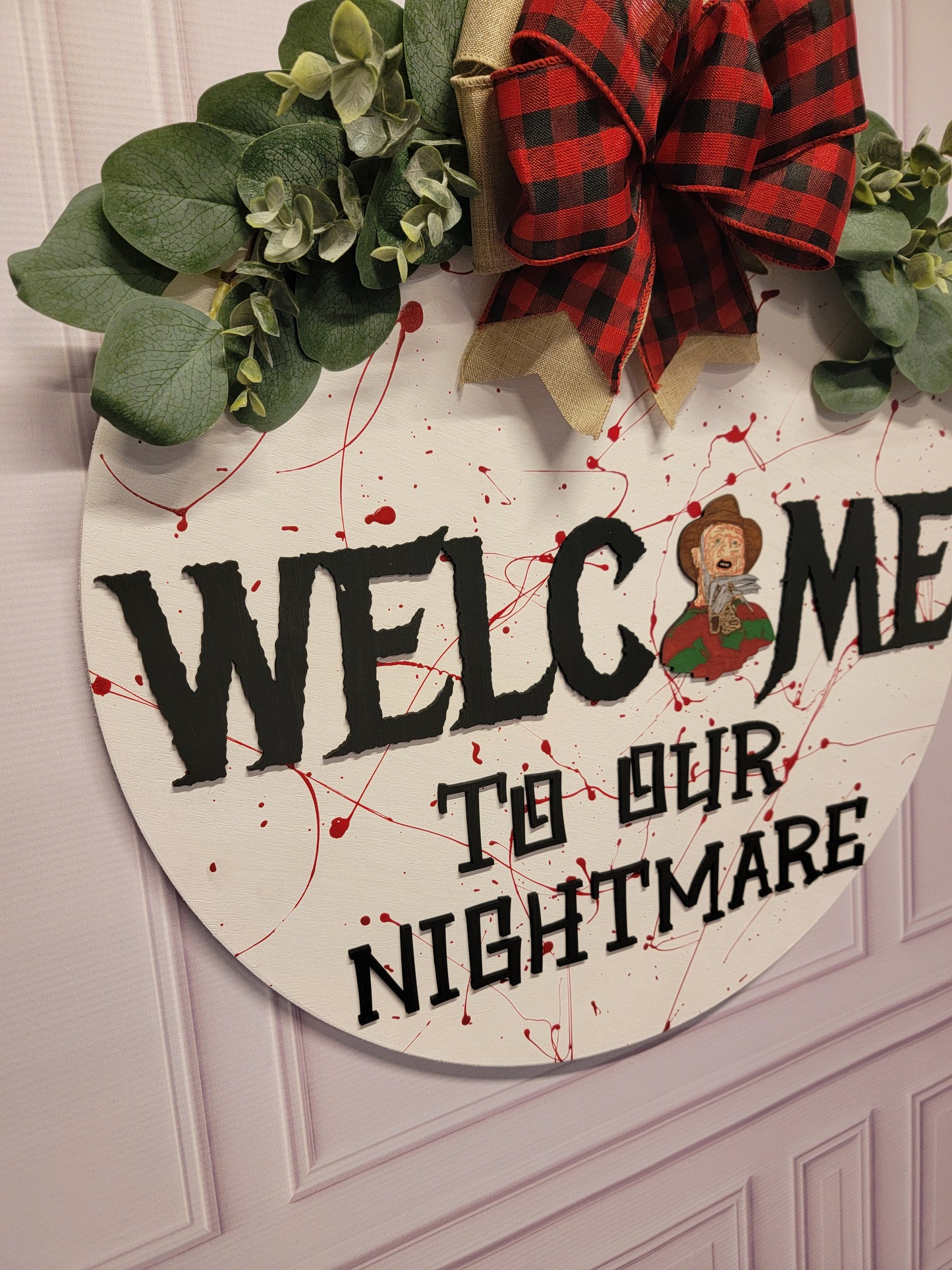 Freddy Welcome Door Hanger